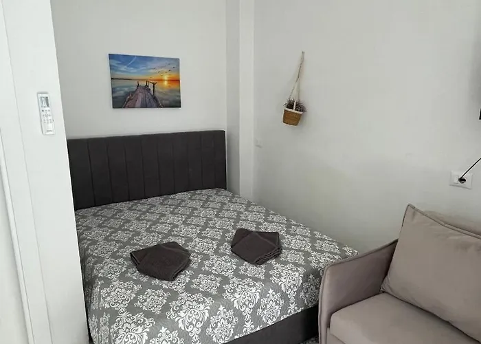 Mistea Apartamento Golem (Tirana)